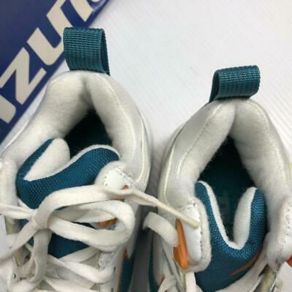 Vtg Deadstock Mizuno Extreme Mid Volleyball shoes - Picture 4 of 8